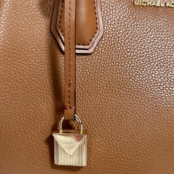 Michael Kors Mercer Gallery Medium Tote In Brown - Picture 8 of 12